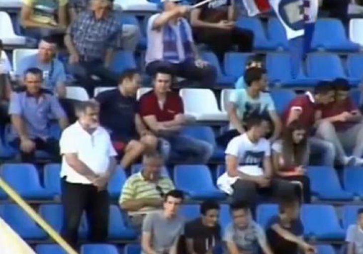Kapa dole: Jedini čovjek koji je himnu BiH dočekao stojeći na Pecari