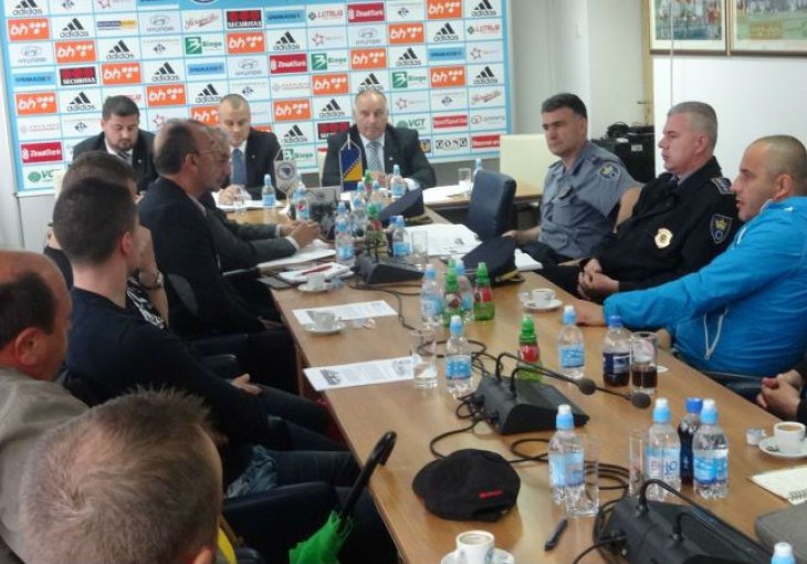 Održan sastanak navijačkih grupa u N/FSBIH