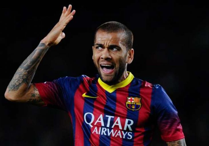 Dani Alves se obratio o ostanku u Barceloni: Ovo se mnogima neće svidjeti