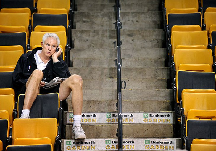 GM Lakersa: Nemamo vremena za izgradnju tima kroz draft
