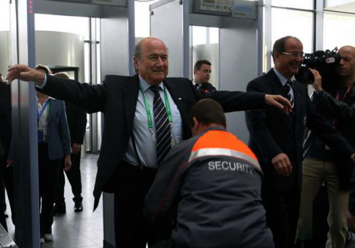 OVO JE PRAVI RAZLOG OSTAVKE: Da li je Blatter svjesno sve obmanio?!