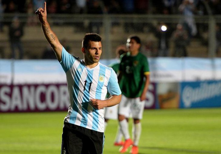 Majstor svog zanata: Ovako Kun Aguero odgovara na poruke