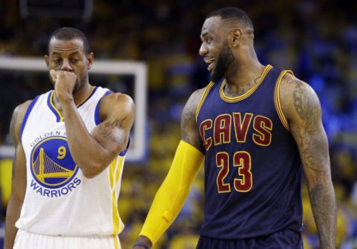 LeBron James uništio Ratnike za 'break', katastrofalna noć Stepha Curryja