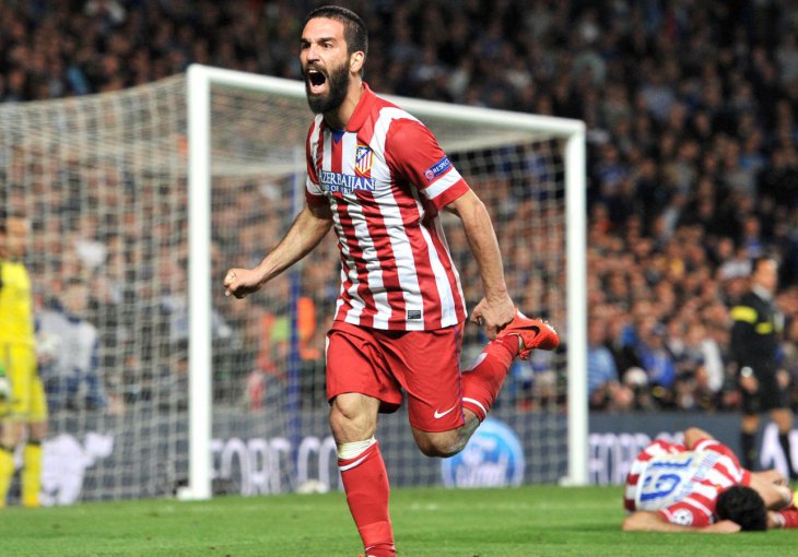 Arda Turan ostaje na Vicente Calderonu