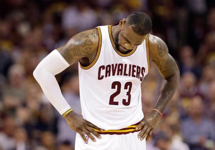 Kakva magija: LeBron izveo jedno od najljepših dodavanja u historiji košarke