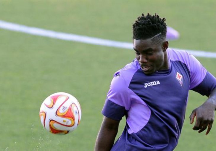 Micah Richards potpisao za Aston Villu