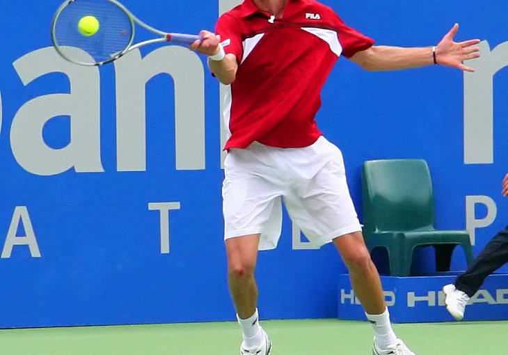 Janowicz, Nishikori i Seppi plasirali se u četvrtfinale turnira u Halleu