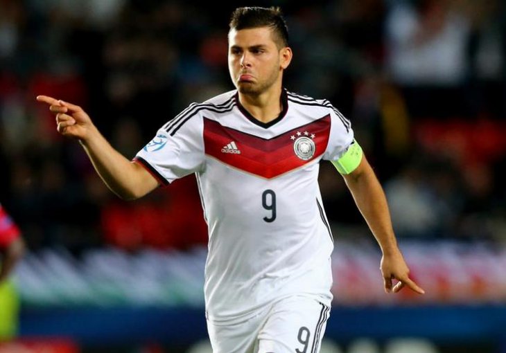 Volland sa dva gola predvodio Nijemce do slavlja