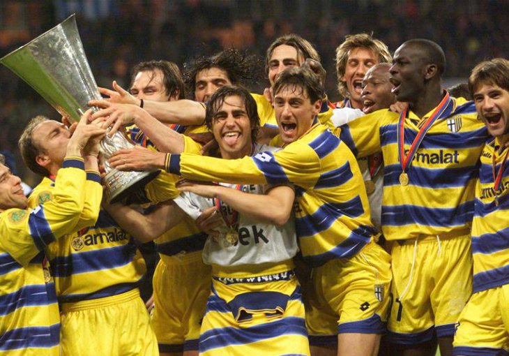 SVAKI KOLEKCIONAR OVO MORA IMATI Parma predstavila limitirano izdanje dresa, svi su oduševljeni