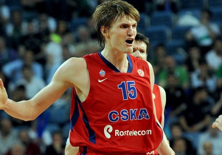 Kirilenko objavio kraj karijere