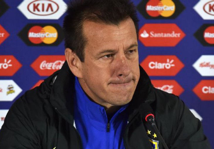 Dunga za ispadanje Brazila krivi virozu, Robinho Thiaga Silvu