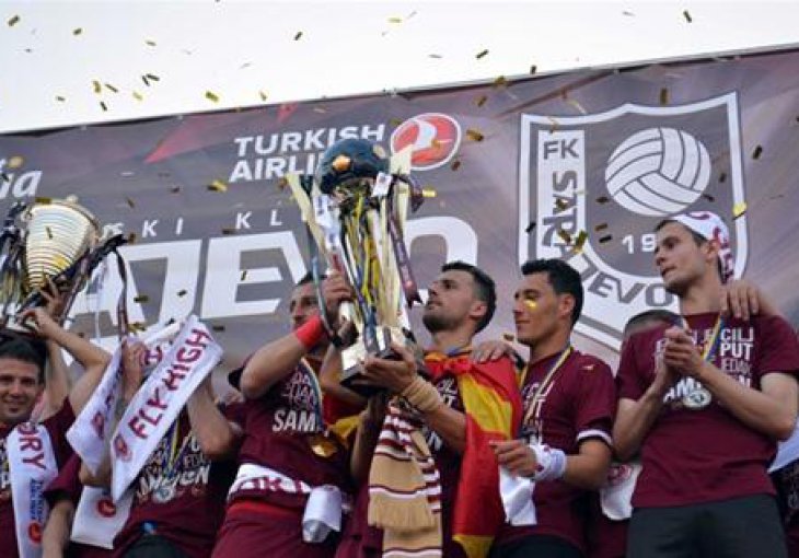 Zlatna godina Bordo fudbalera: FK Sarajevo osvojilo četiri trofeja protekle sezone