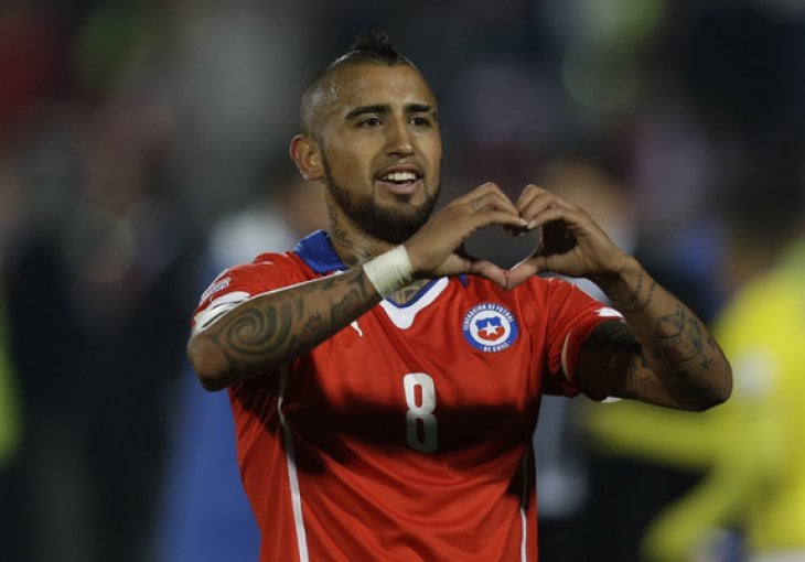 Da li je Arturo Vidal ovom gestom otkrio svoj budući klub?