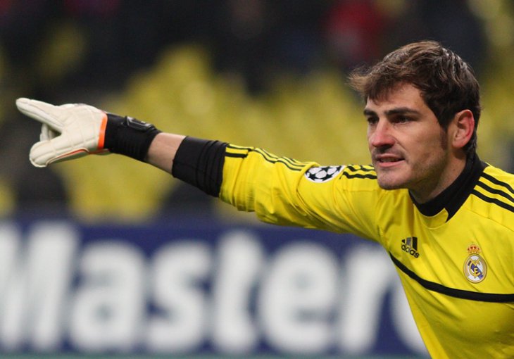 Sapunici je došao kraj - Casillas potpisao ugovor na dvije godine