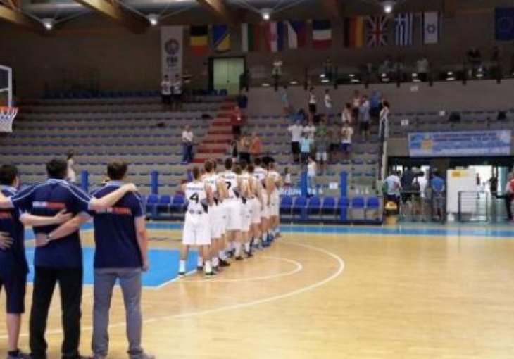 (VIDEO) Velika greška FIBA-e: Zastavu BiH zamijenili zastavom Hrvatske