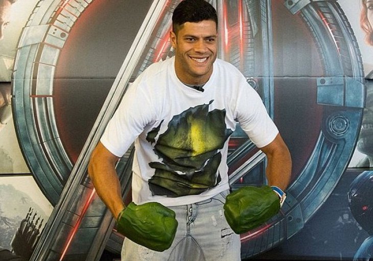 Hulk u novoj epizodi: Kako razvaliti vrata?