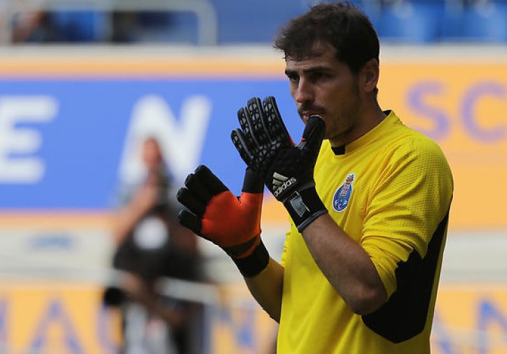 Casillas se obrukao na debiju, Porto poražen od Borussije