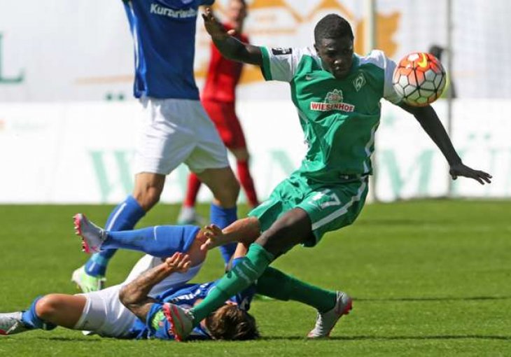 Gambijac naprosto eksplodirao: Manneh postigao 4 gola za 15 minuta!