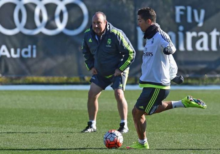 Benitez o De Geai: 
