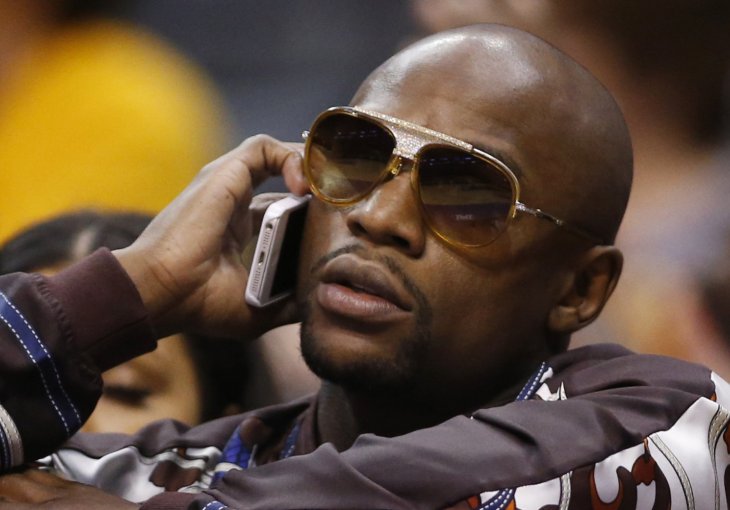 Kako se Floyd Mayweather pakuje za 