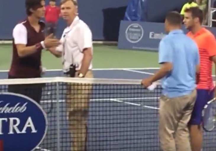 'Wawrinka je Kyrgiosu trebao opaliti šljagu'