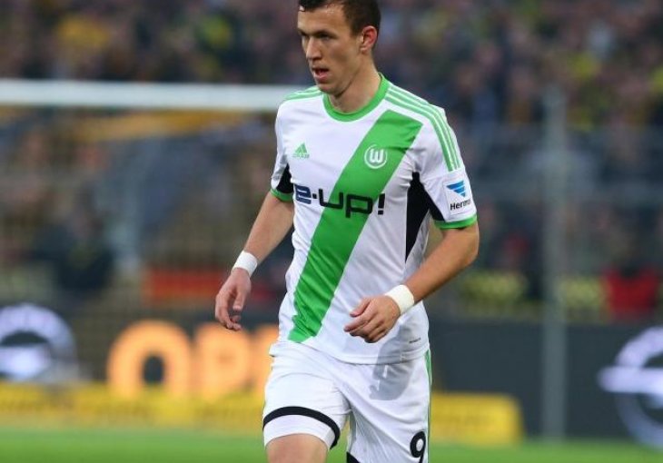 Perišić nikada bliže novom klubu: Oprostio se s navijačima Wolfsburga!