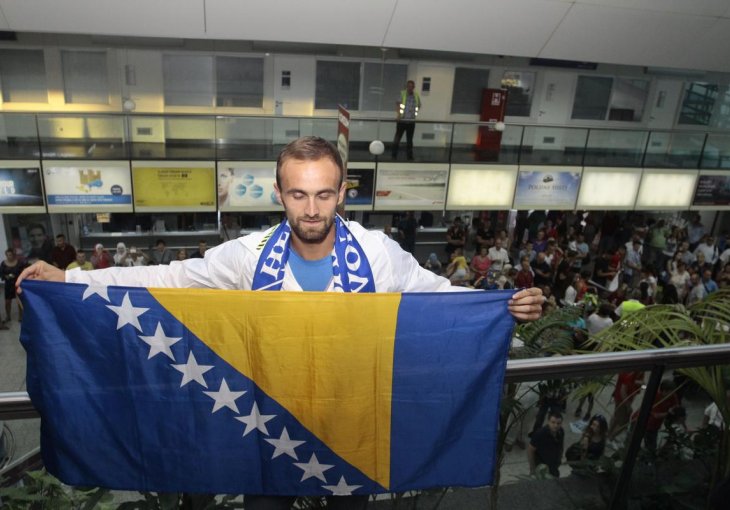 Evo kako je dočekan najbolji bh. atletičar u glavnom gradu BiH!
