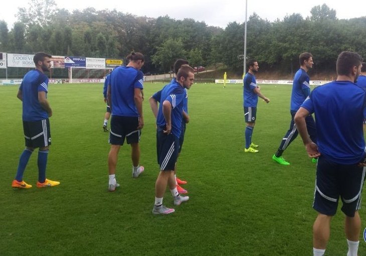 Zmajevi odradili trening, navijači aplauzom pozdravili zalaganje