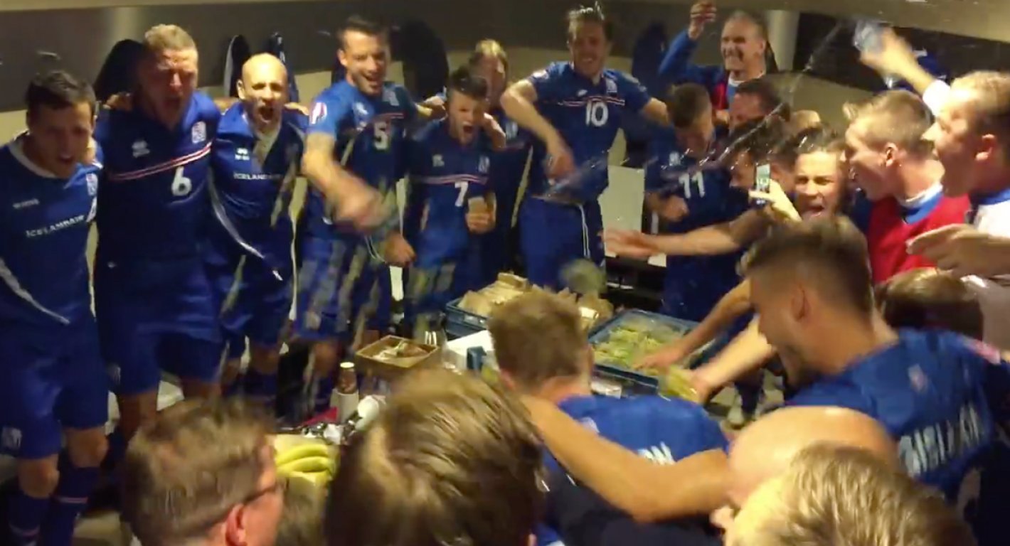 iceland-players-celebrate-win-v-holland-september-2015