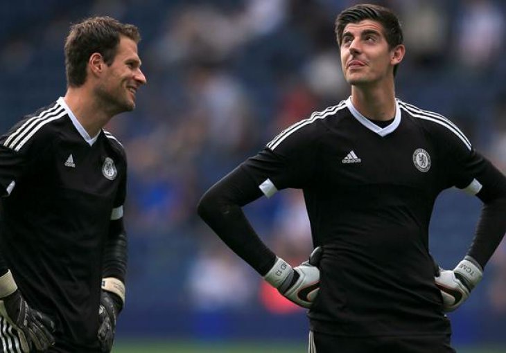 Courtois dva mjeseca van terena