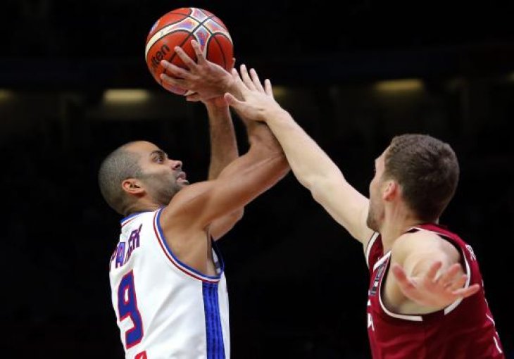 Francuska preko Latvije do polufinala Eurobasketa 2015