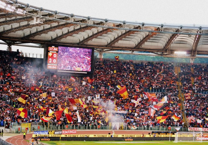 Navijači Rome ponovo iznenađuju: Minutu šutnje iskoristili za provokacije  