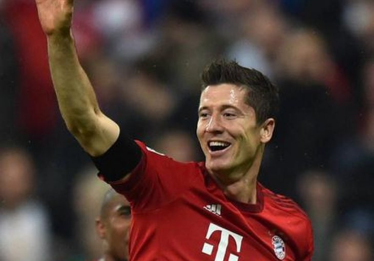 Lewandowski: 10 minuta - 5 golova ! (VIDEO)