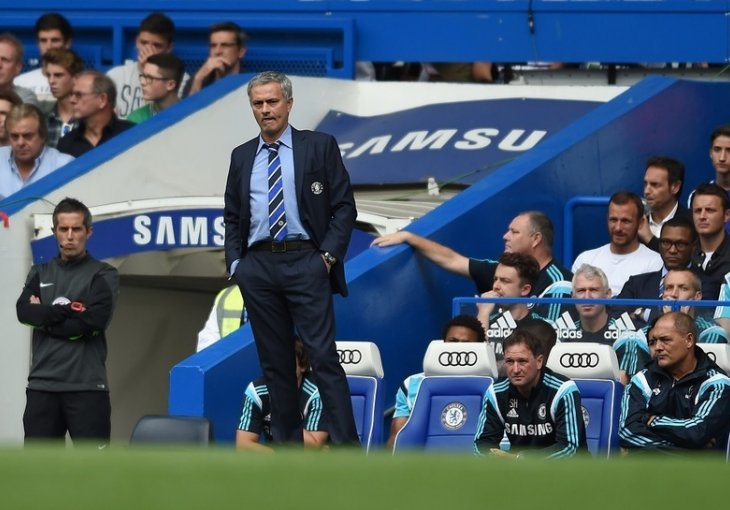 Ako istorija ne laže Chelsea na kraju sezone ispada iz lige