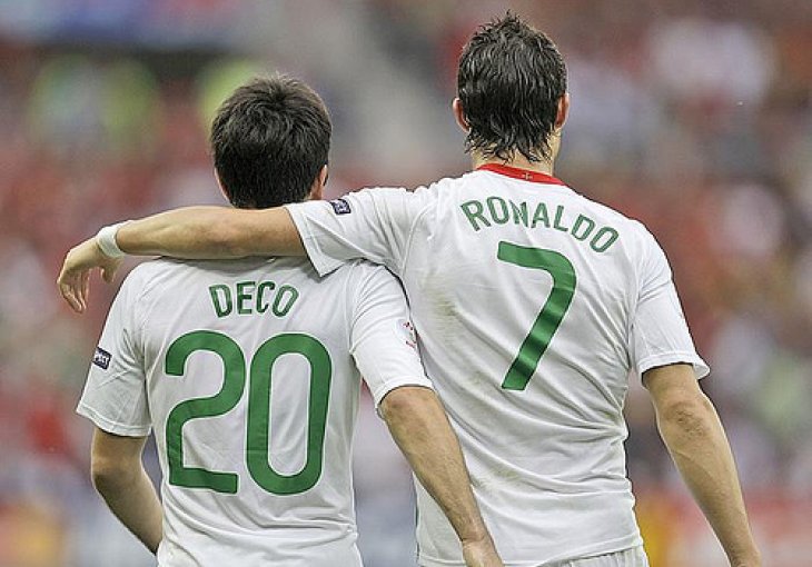 Deco: 