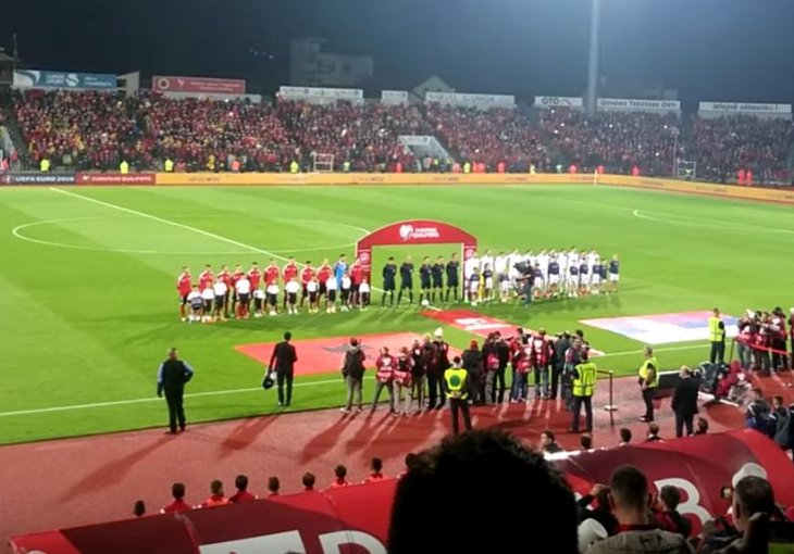 Evo kako je dočekana himna selekcije Srbije na Elbasan Areni