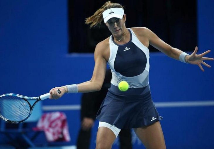 Muguruza u polufinalu završnog turnira u Singapuru