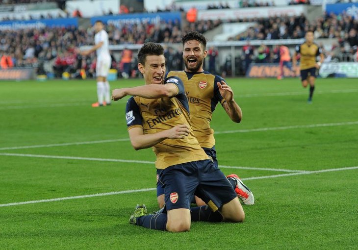 Koscielny potvrdio: Bilo je kontakta, ali ostajem u Arsenalu