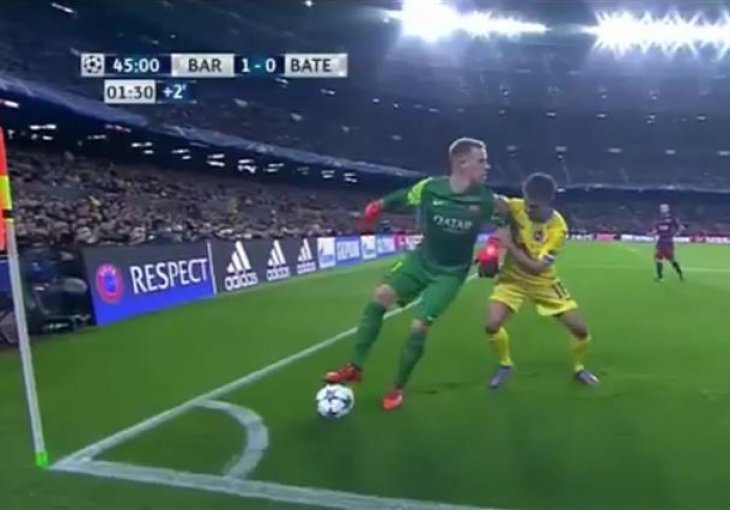 Camp Nou je posmatrao u čudu: Šta je ovo radio Ter Stegen?