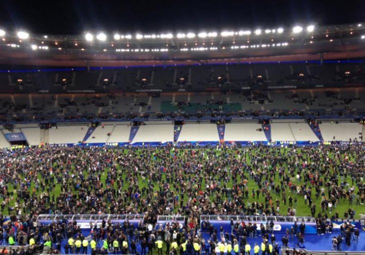 Haos u Parizu: Pogledajte kako izgleda Stade de France u ovom trenutku