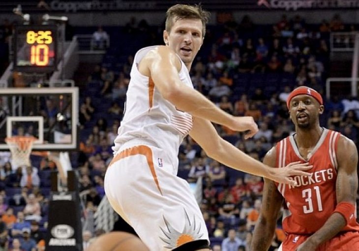 Phoenix bolji od Denvera, Teletović ubacio 11 poena