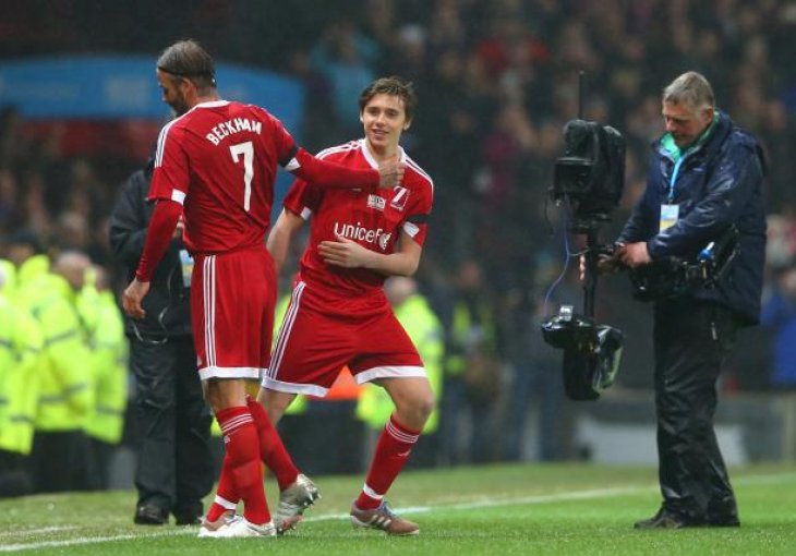 Fudbalski spektakl na Old Traffordu obilježila porodica Beckham
