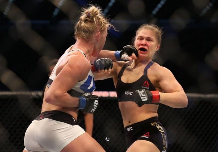 Holly Holm šokirala svijet: Nova prvakinja nokautirala Rondu Rousey