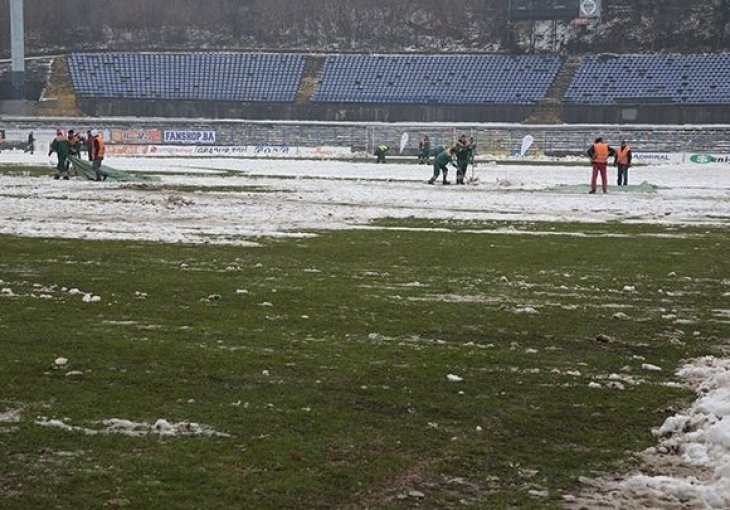 Željezničar vraća novac navijačima koji nisu iskoristili kartu