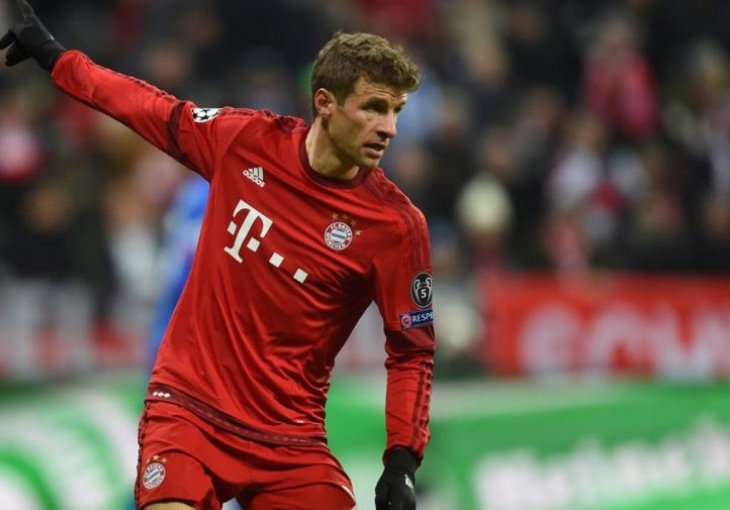 Arjene, svaka čast, evo ruka: Muller se zahvalio Robbenu na asistenciji