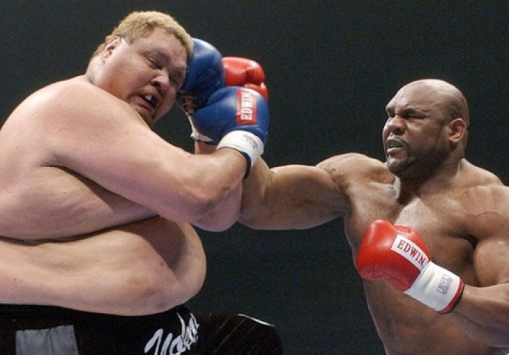 Najneozbiljnija borba u historiji borilačkog sporta: Sapp vs Akebono 2