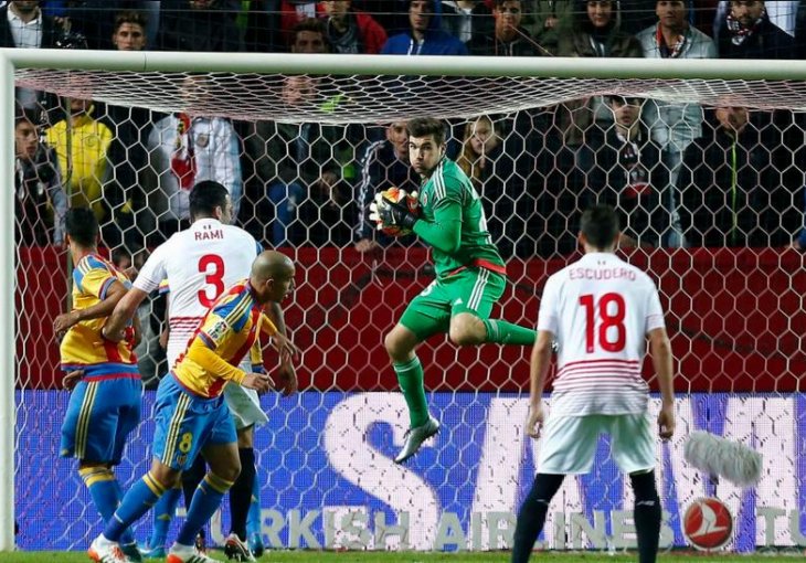 Sramota za Šišmiše: Valencija bez šuta na gol protiv Seville!