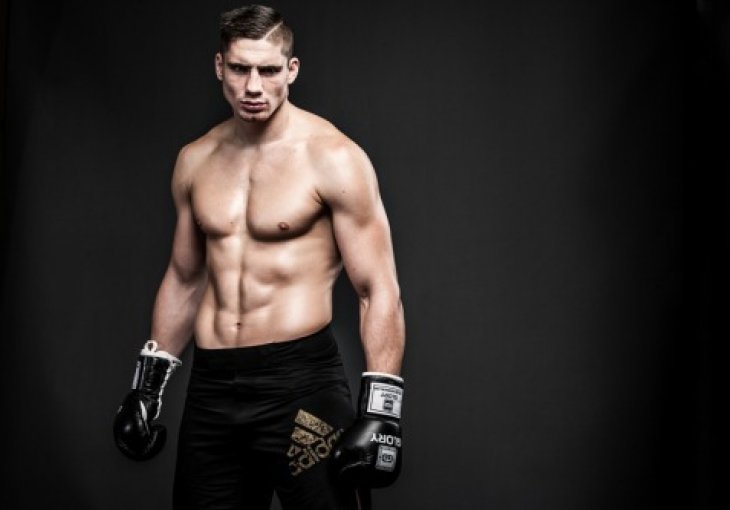Poznati kick boxer o Tysonu Furyu: Došao je i zatvorio mi oba oka