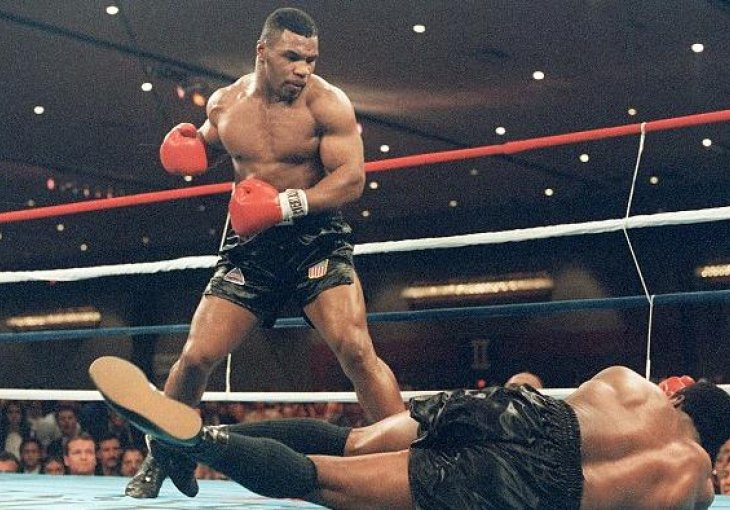 Do sada neviđeni snimak: Ovako je boksao Tyson sa 15 godina!