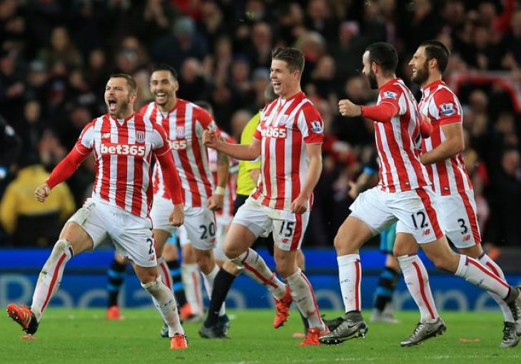 Arnautović odlučio zagorčati sudbinu Manchester Cityja: Dva gola na startu